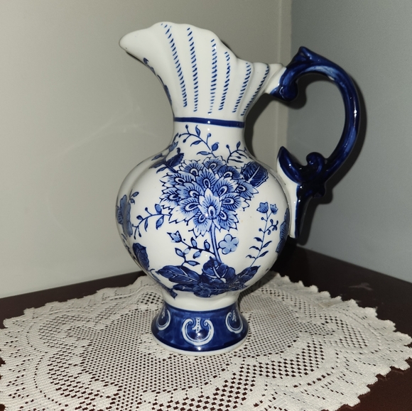 Vintage Blue and White Floral Petit Vase Pitcher - Picture 2 of 6